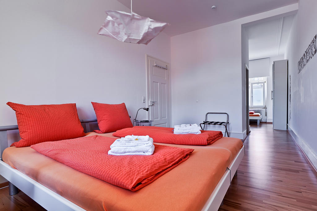 Pensionsieben Das Andere Hotel Lorrach Room photo